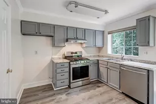 12260 Granada Way, Woodbridge, VA 22192 - Photo 9
