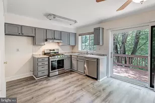 12260 Granada Way, Woodbridge, VA 22192 - Photo 7
