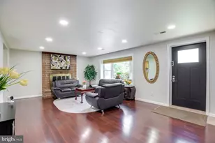 8407 Spruce St, Manassas, VA 20111 - Photo 5