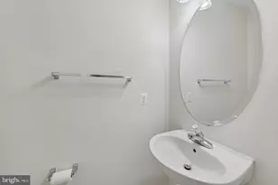 15503 John Diskin Cir, Woodbridge, VA 22191 - Photo 25