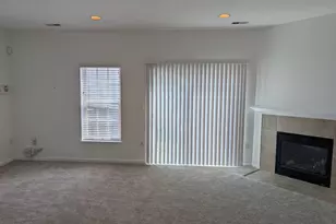 17289 Vaughn Ln, Dumfries, VA 22026 - Photo 35