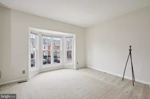 15514 Port Washington Ct, Dumfries, VA 22025 - Photo 5