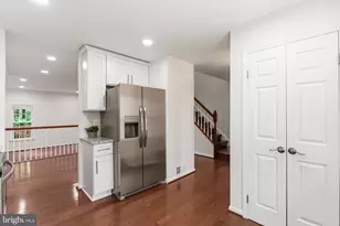 11578 Hill Meade Ln, Woodbridge, VA 22192 - Photo 7
