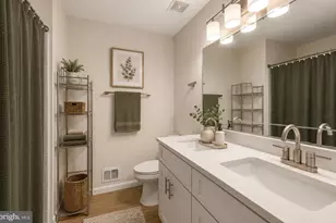 7644 Jordon Hollow Ct, Manassas, VA 20109 - Photo 17