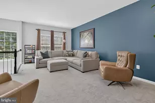 14248 Hunters Run Way, Gainesville, VA 20155 - Photo 11