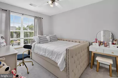14248 Hunters Run Way, Gainesville, VA 20155 - Photo 25