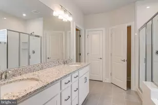 1988 Silver Sycamore Ln, Dumfries, VA 22026 - Photo 25