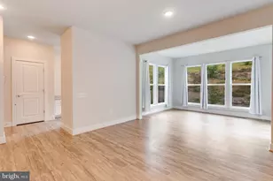 1988 Silver Sycamore Ln, Dumfries, VA 22026 - Photo 13
