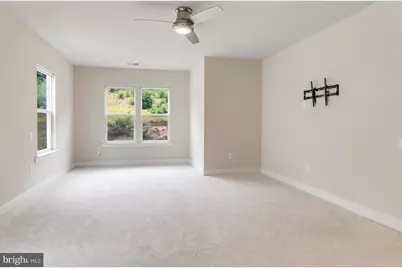 1988 Silver Sycamore Lane, Dumfries, VA 22026 - Photo 23
