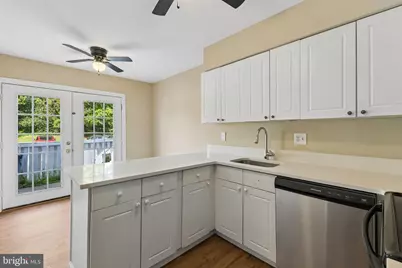 12789 Cara Drive, Woodbridge, VA 22192 - Photo 7