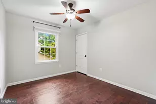 12017 William and Mary Cir, Woodbridge, VA 22192 - Photo 19