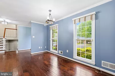 12017 William and Mary Circle, Woodbridge, VA 22192 - Photo 5