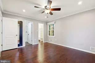 12017 William and Mary Cir, Woodbridge, VA 22192 - Photo 17