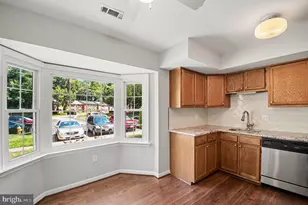 4715 S Park Ct, Woodbridge, VA 22193 - Photo 11