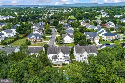 13621 Piedmont Vista Drive, Haymarket, VA 20169 - Photo 23