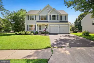 7727 Roseberry Farm Dr, Manassas, VA 20111 - Photo 1