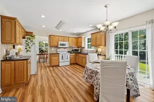 7727 Roseberry Farm Dr, Manassas, VA 20111 - Photo 15