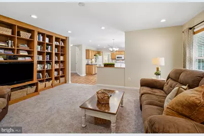 7727 Roseberry Farm Drive, Manassas, VA 20111 - Photo 23