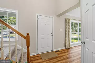 7727 Roseberry Farm Dr, Manassas, VA 20111 - Photo 5