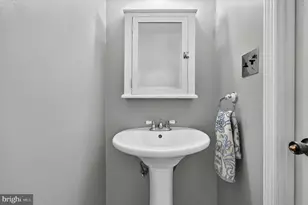 2006 Mayflower Dr, Woodbridge, VA 22192 - Photo 15