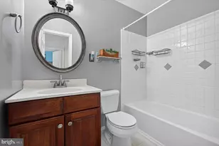 2006 Mayflower Dr, Woodbridge, VA 22192 - Photo 23