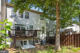 15519 Exmore Ct, Woodbridge, VA 22191 - Photo 41