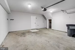 15519 Exmore Ct, Woodbridge, VA 22191 - Photo 37