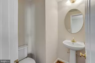 15519 Exmore Ct, Woodbridge, VA 22191 - Photo 17