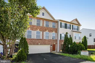 15519 Exmore Ct, Woodbridge, VA 22191 - Photo 1