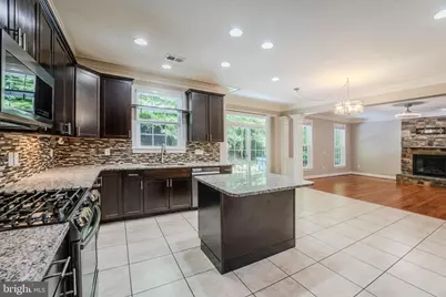 7812 Lake Drive, Manassas, VA 20111 - Photo 11