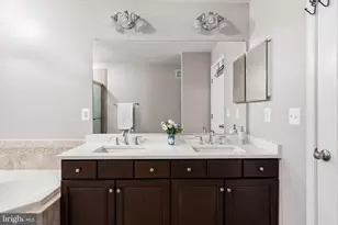 6159 Aster Haven Cir, Haymarket, VA 20169 - Photo 23