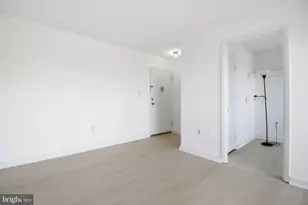 1604 Renate Dr, Woodbridge, VA 22192 - Photo 5