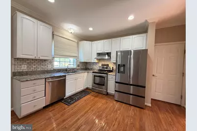10214 Moss Tower Place, Bristow, VA 20136 - Photo 5