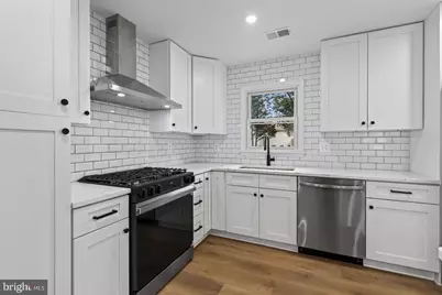 9927 Portsmouth Road, Manassas, VA 20109 - Photo 17