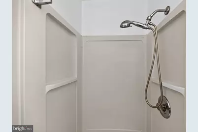 13996 Lakeview Drive, Gainesville, VA 20155 - Photo 23