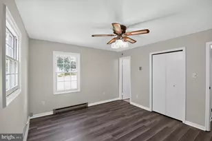 13996 Lakeview Dr, Gainesville, VA 20155 - Photo 19