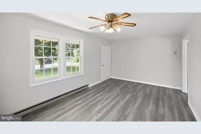13996 Lakeview Drive, Gainesville, VA 20155 - Photo 9