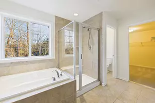 18213 Jillian Ln, Triangle, VA 22172 - Photo 15