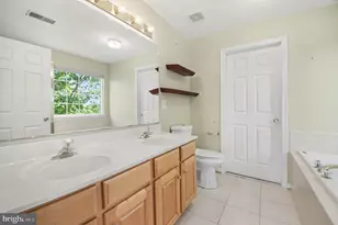 3125 Weeping Cherry Ct, Dumfries, VA 22026 - Photo 21