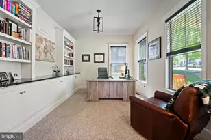 17243 Miss Packard Ct, Dumfries, VA 22026 - Photo 21