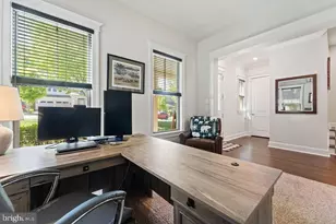 17243 Miss Packard Ct, Dumfries, VA 22026 - Photo 23