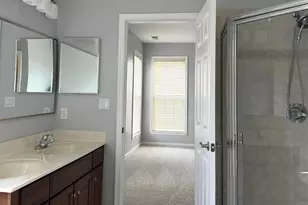 6765 Hampton Bay Ln, Gainesville, VA 20155 - Photo 13