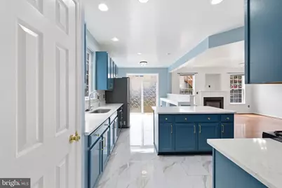 2917 Markhams Grant Drive, Woodbridge, VA 22191 - Photo 11