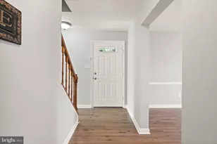 4468 Starling Ct, Woodbridge, VA 22193 - Photo 3