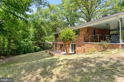 18355 Sharon Road, Triangle, VA 22172 - Photo 25