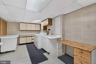 12012 Governors Ct, Woodbridge, VA 22192 - Photo 41