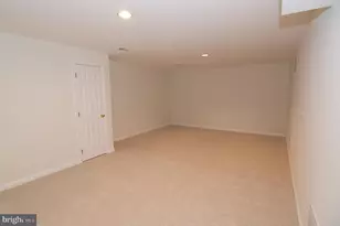 13017 Champlain Dr, Manassas, VA 20112 - Photo 49