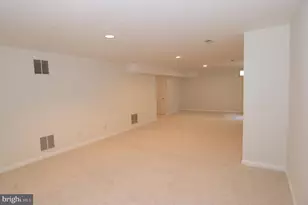 13017 Champlain Dr, Manassas, VA 20112 - Photo 51