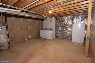 13017 Champlain Dr, Manassas, VA 20112 - Photo 53