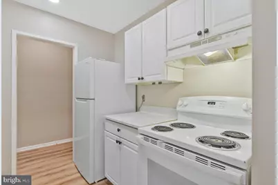 7589 Margate Court #201, Manassas, VA 20109 - Photo 11